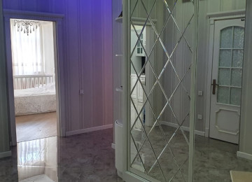 Qurtqaşinli kücəsində olan Nəriman Nərimanov heykəlinin