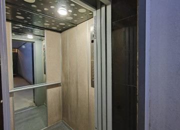 ƏŞYALI!!! Xətai rayonu Həzi Aslanov metrosununa 2