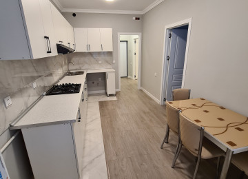 Xlrdalada Merkezde 2 otaq radnoy hersarayetnen 60kv 450 azn