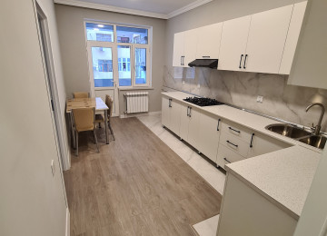 Xlrdalada Merkezde 2 otaq radnoy hersarayetnen 60kv 450 azn