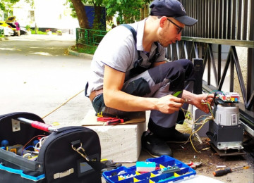 Avtomatik darvaza servisi her nov avtomatik darvaza qollari