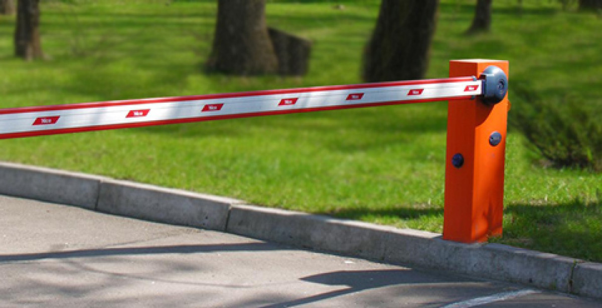 Slaqbaum Genes Slaqbaun Genes “Parking System” Avtomatik Şlaqbaum Sistemi