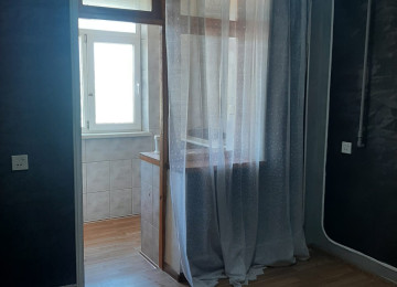 Xlrdalanda Teze bazarln yanl 1 otaq bos kiraye verli Menzil