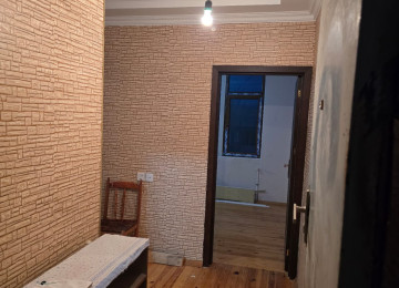 Xlrdalan Ev mektebe, bağçaya, bazara, avtobus dayanacagına