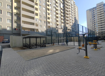 Suraxani rayonu D massivi Yeni Günəşli qəsəbəsində Araz