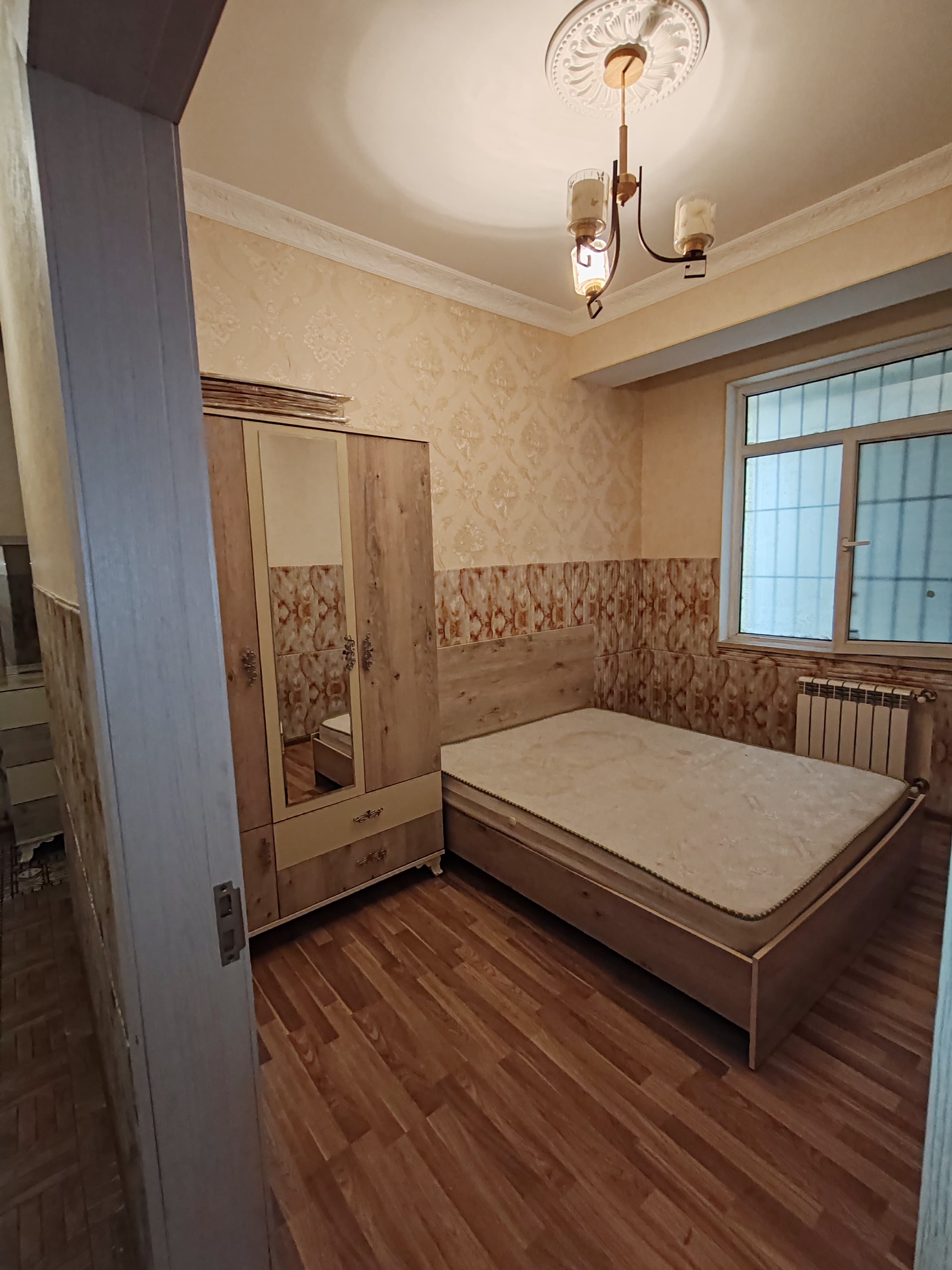 Tam əşyalı.İşıq,su,qaz daimidir.Propkasız yerdir Masazır