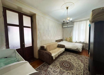 Qara Qarayev metrosunun çıxışında 2 otaqlıdan 3 otaqlıya