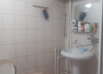 Xlrdalan yaxlqda Kohne bazar ve 2 nomreli mekteb 1 otaq