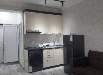 Xlrdalan AAAF PARK KOBLESI 1 otaq menzil kiraye verlir 42