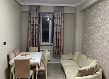 Xlrdalan Kristal Absheron 1 de kohne bazarin yaninda yeni