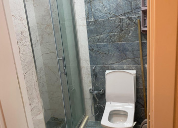 Xlrdalan Kristal Absheron 1 de kohne bazarin yaninda yeni