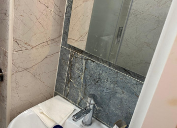 Xlrdalan Kristal Absheron 1 de kohne bazarin yaninda yeni