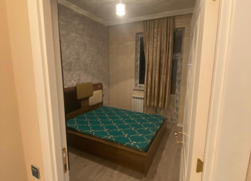 Xlrdalan Kristal Absheron 1 de kohne bazarin yaninda yeni