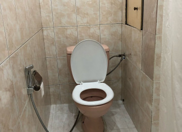 Gənclik metrosuna 3-4 dəqiqəlik məsafədə köhnə-tikili 4