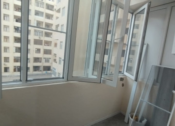 Tam təmirli, yeni mebellərlə təchiz olunub, suyu, işığı,