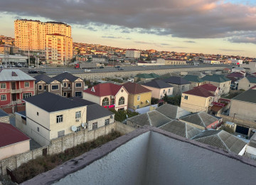 Xlrdalan Masazlr ve Milenerler Mehelesi 2 otaq 50 kv menzil