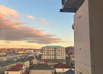 Xlrdalan Masazlr ve Milenerler Mehelesi 2 otaq 50 kv menzil