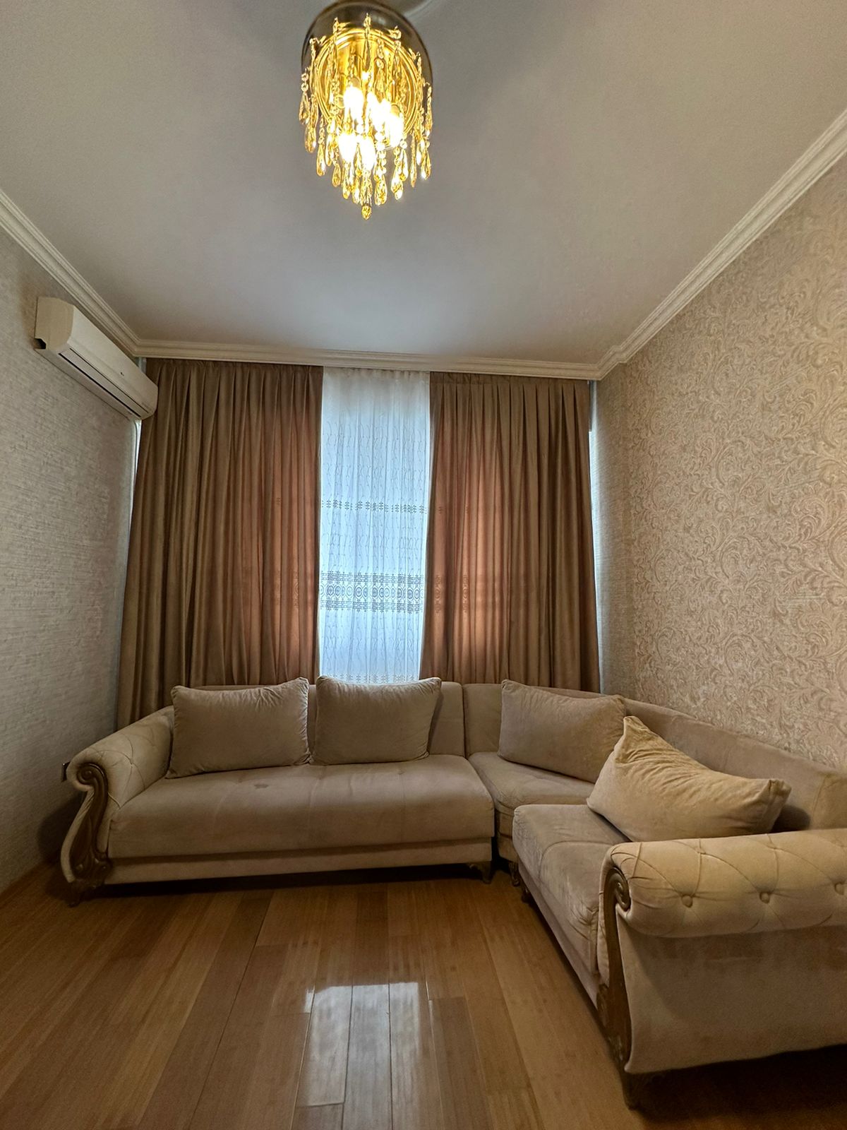 Xlrdalada Kirsdal Abseron 2 de 3 otaq menzil 450 azn kiraye