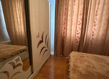 Xlrdalada Kirsdal Abseron 2 de 3 otaq menzil 450 azn kiraye