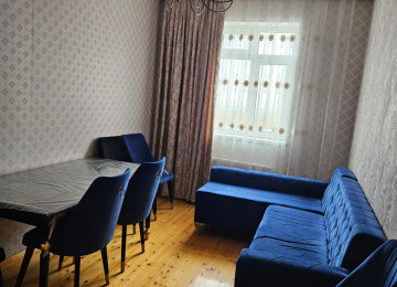 Xlrdalada 7 nomreli mektebin yaxlql 3 otaq heyet evi