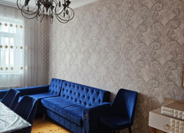 Xlrdalada 7 nomreli mektebin yaxlql 3 otaq heyet evi