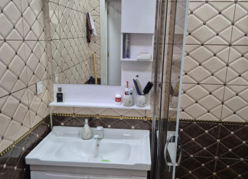 Xlrdalan Abseron Siti 2 otaq 45 kv bezi esya qalacaq