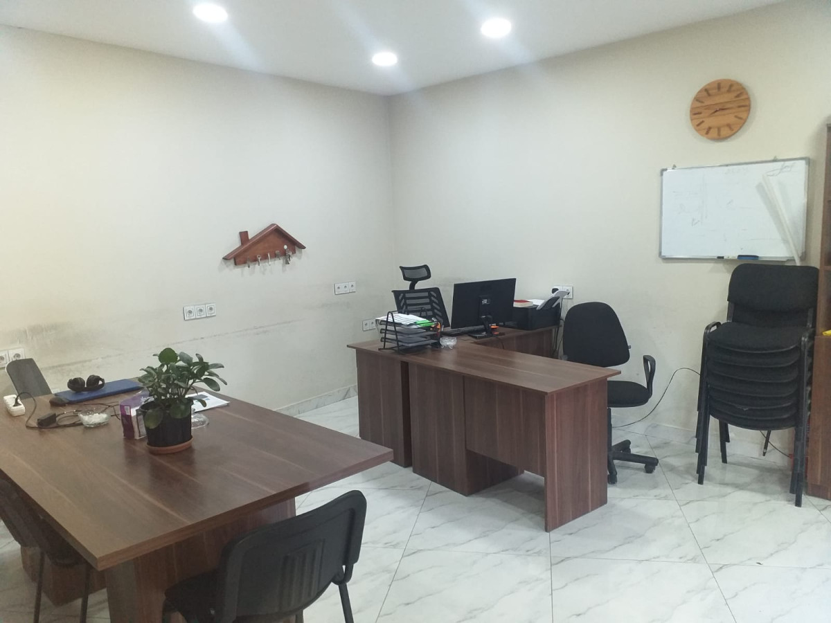 ICARƏ Balaxanı qəsəbəsi, əsas kücələrdən birində, 69 nömrəli