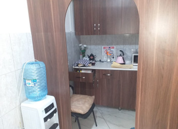 Balaxanı qəsəbəsi, əsas kücələrdən birində, 69 nömrəli