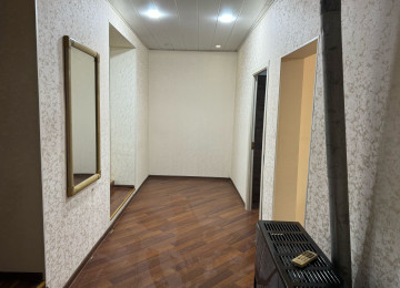 Xlrdalan Merkezde ICRA Hakimyetnin yanl 4 otaq heyet evi