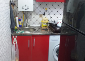 Xlrdalada Merkezde 1 otaq heyet evi 26000 azn satllr senet