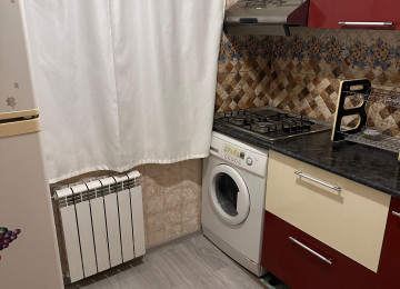 Xlrdalan Aytac Sadllq evin yanl 2 otaq menzil temirli