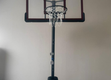 Açıq hava məkanında uşaq oyun meydançalarının,