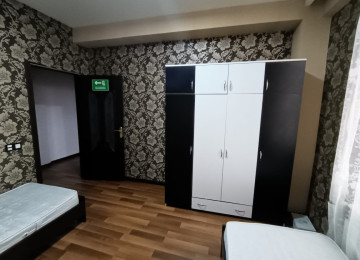 Xlrdalan AAAF PARK Bredavuz uvermaqln arxasl 3 otaq radnoy