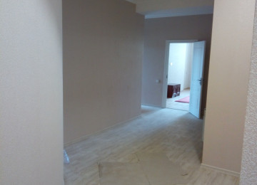 Xlrdalan Merkezde 2 otaq 450 azn H.Eliyev parknan uzbeyuz