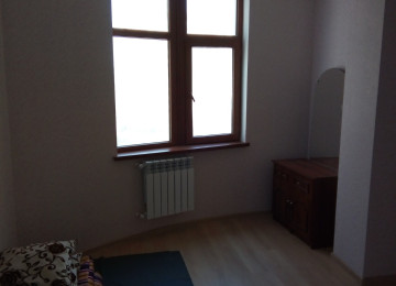 Xlrdalan Merkezde 2 otaq 450 azn H.Eliyev parknan uzbeyuz