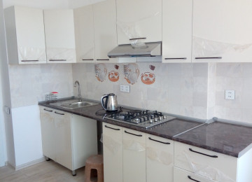 Xlrdalan Merkezde 2 otaq 450 azn H.Eliyev parknan uzbeyuz