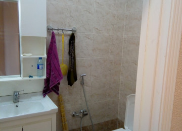 Xlrdalan Merkezde 2 otaq 450 azn H.Eliyev parknan uzbeyuz