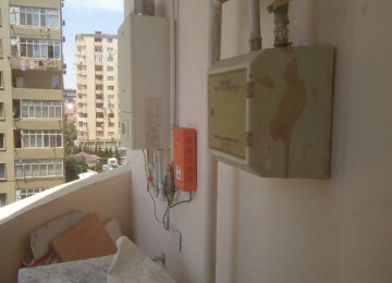 Xlrdalan Merkezde 2 otaq 450 azn H.Eliyev parknan uzbeyuz