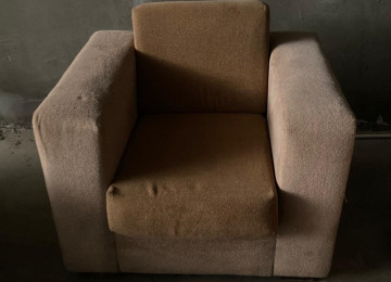 6 ədəd kreslo 1 ədəd 2 nəfərlik divan Hamısı satılır