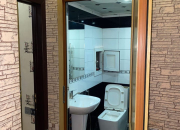 Eriyat Ticaret Merkezinin yanl 2 otaq menzil kiraye verlir