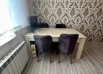 Xırdalan şəhəri, Nazlı petrol YDM-in yanında. 3 otaqlı