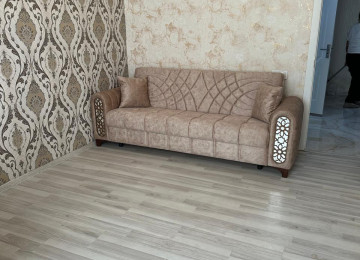 Xırdalan şəhəri, Nazlı petrol YDM-in yanında. 3 otaqlı