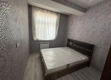 Xırdalan şəhəri, Nazlı petrol YDM-in yanında. 3 otaqlı