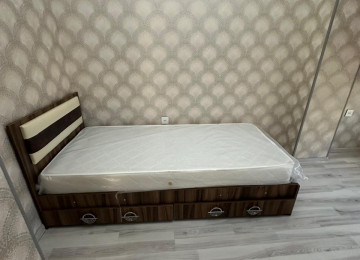 Xırdalan şəhəri, Nazlı petrol YDM-in yanında. 3 otaqlı