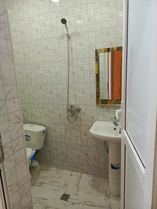 2 otaq heyet evi satllr Masazrda Masazlr qesebesi 2 otaq heyet evi 35.5 kv kupcall tecli