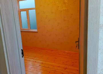 2 otaq heyet evi satllr Masazrda Masazlr qesebesi 2 otaq heyet evi 35.5 kv kupcall tecli