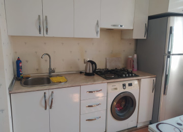 Xlrdalan kirsdal Abseron 2 de 1 otaq menzil kiraye verlir