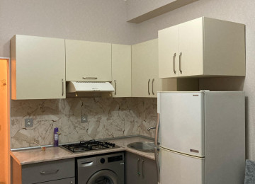 Mənzil AAAf park yaşayış kompleksində yerləşir,10 mərtəbəli