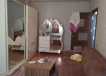 Mənzil AAAf park yaşayış kompleksində yerləşir,10 mərtəbəli