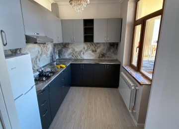 Xlrdalan kirsdsal Aaseron 2 de 2 otaq 72 kv menzil kiraye